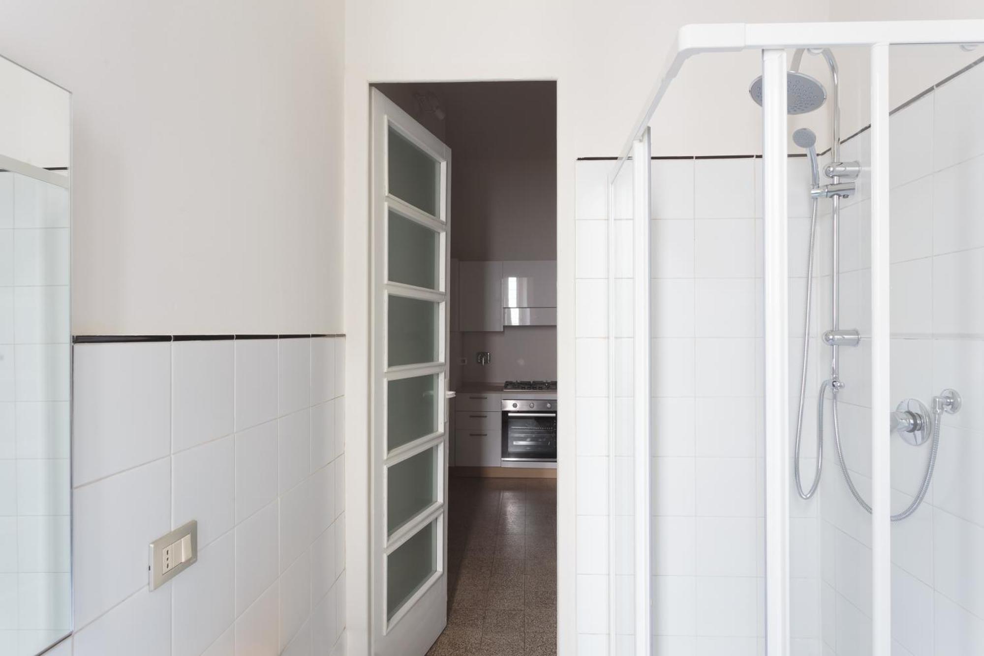 Renovated 3 Bedroom Apartment In The City Center Torino Exterior foto